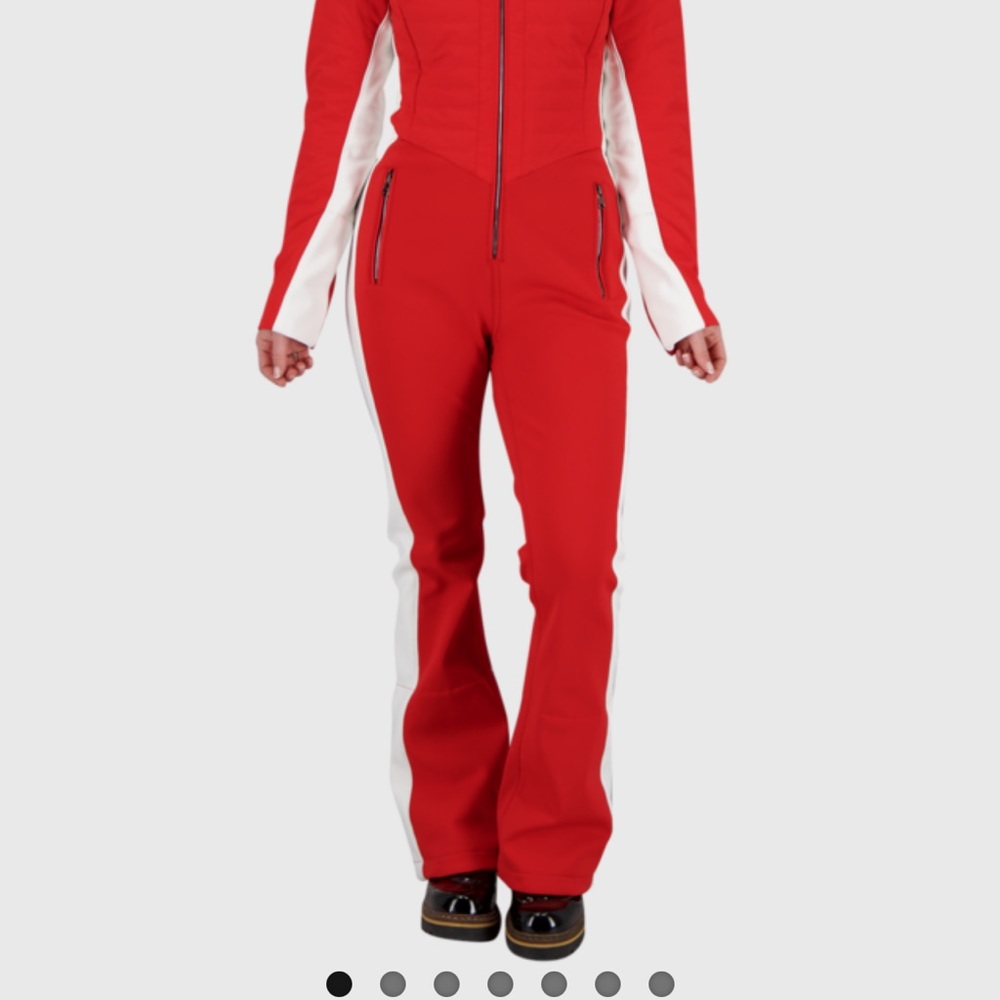Women Ski suit new size 4 full body filled with 550 Down